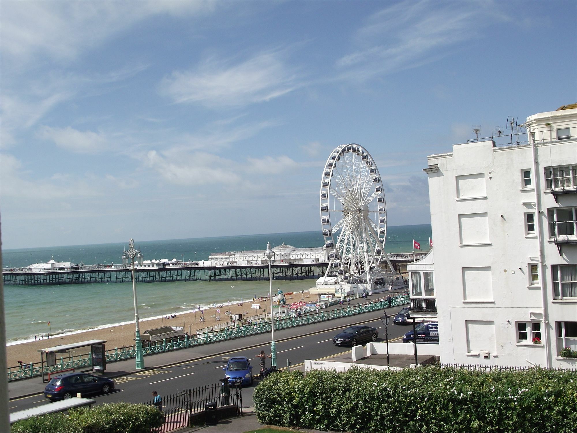 Central Wave Hove Extérieur photo